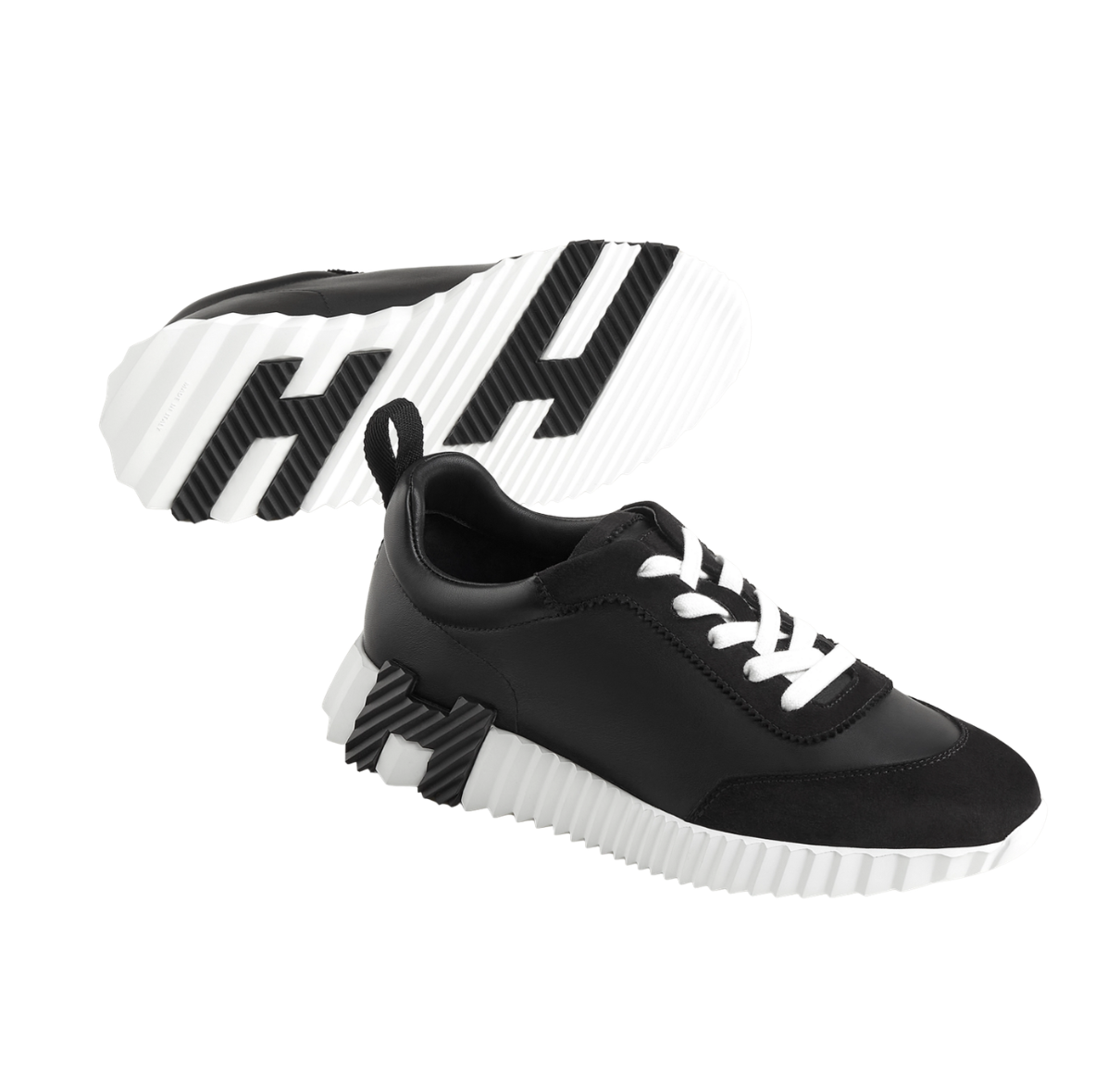 Bouncing Sneaker